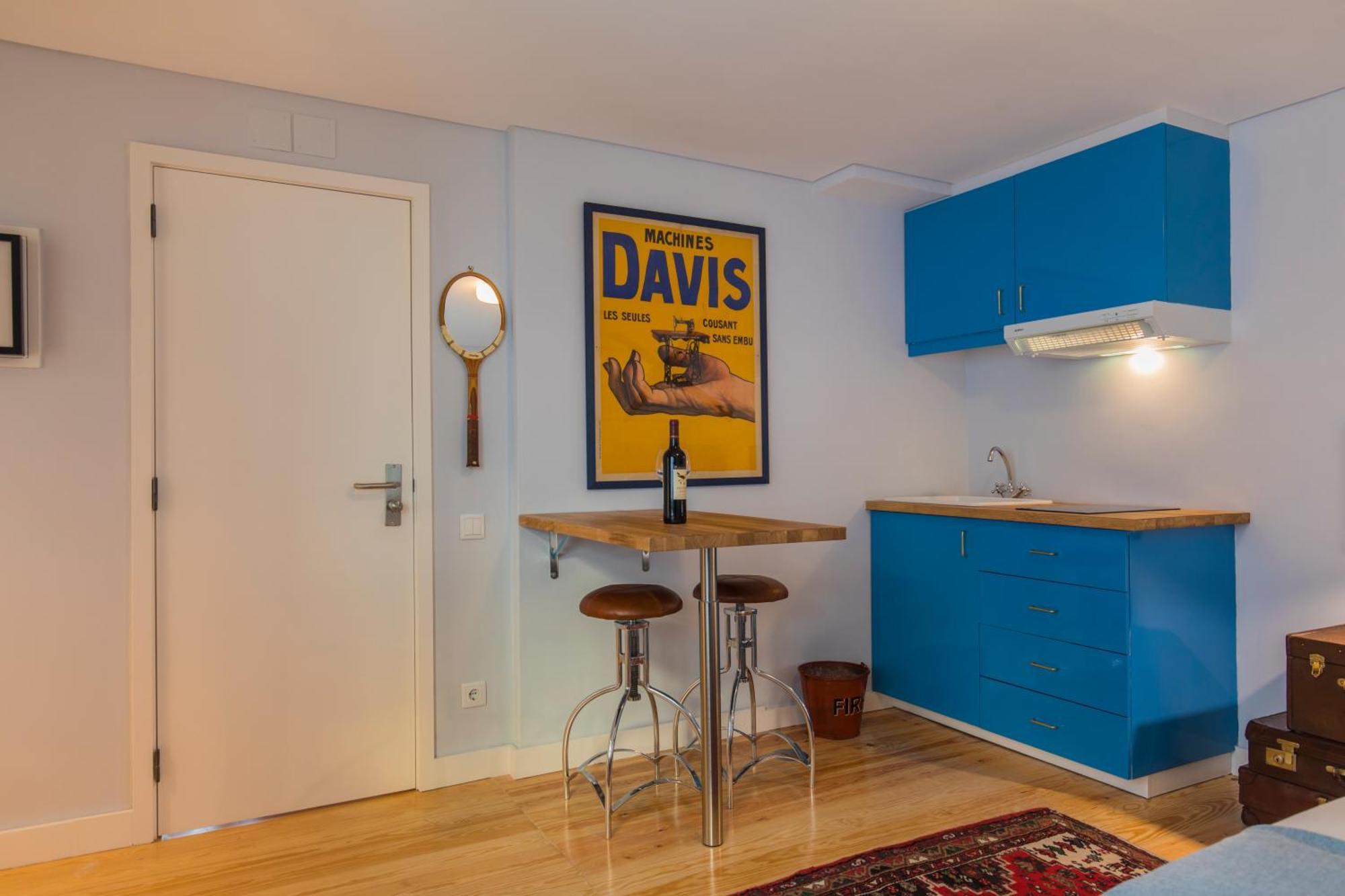 Apartament Lapa House - Historic Elegance Meets Modern Comfort