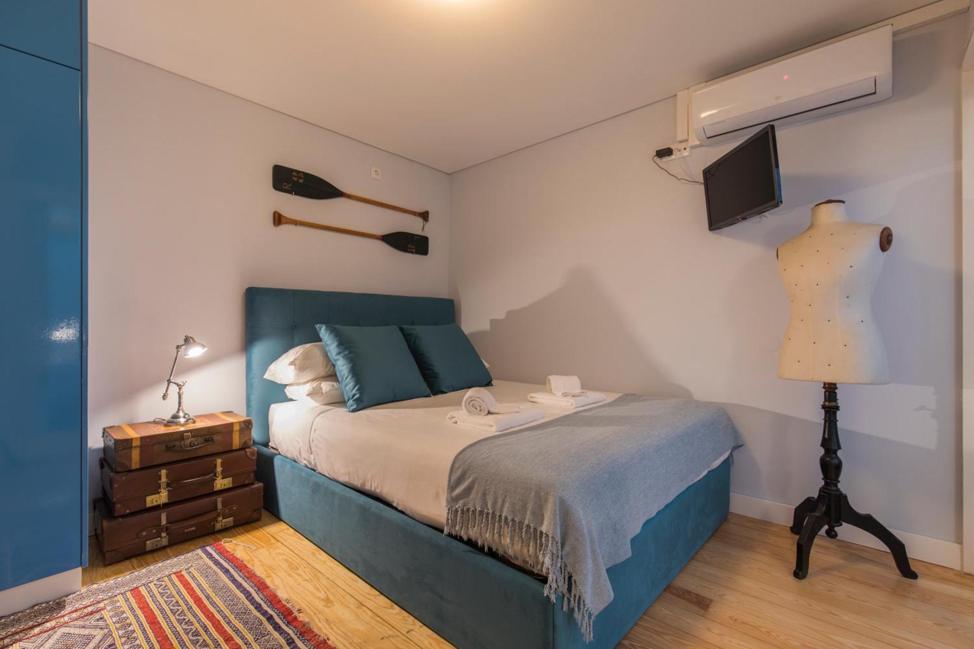 Apartament Lapa House - Historic Elegance Meets Modern Comfort